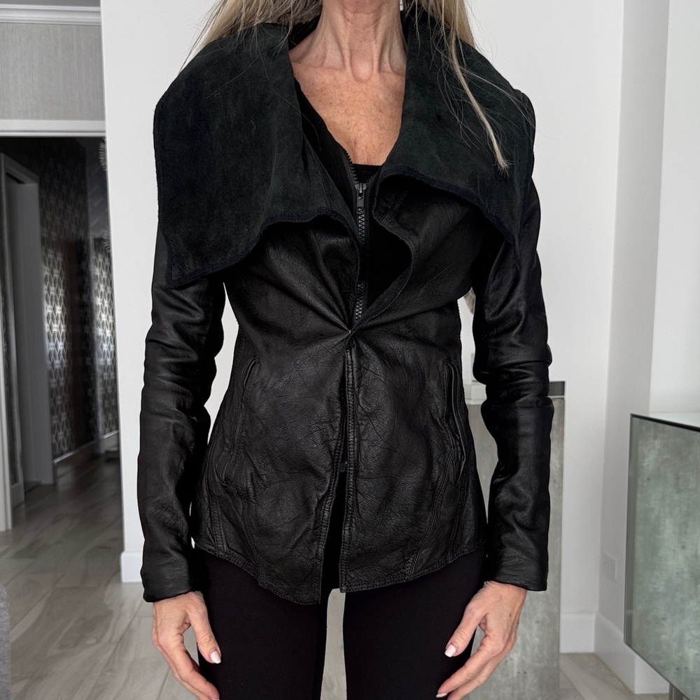 Allsaints Leather Jacket with suede inside 
Size UK 6 (US 2)